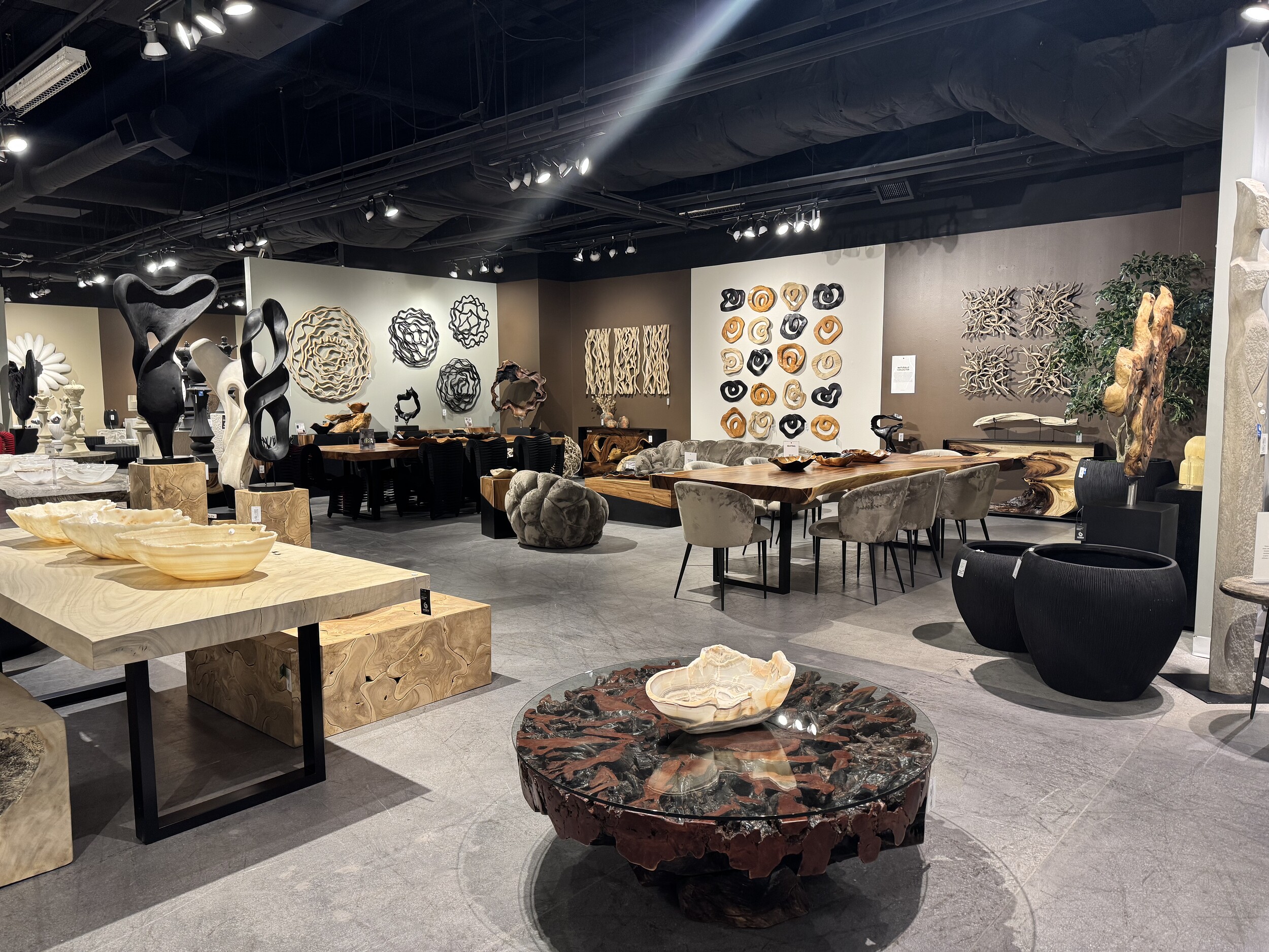 Showrooms & Tradeshows