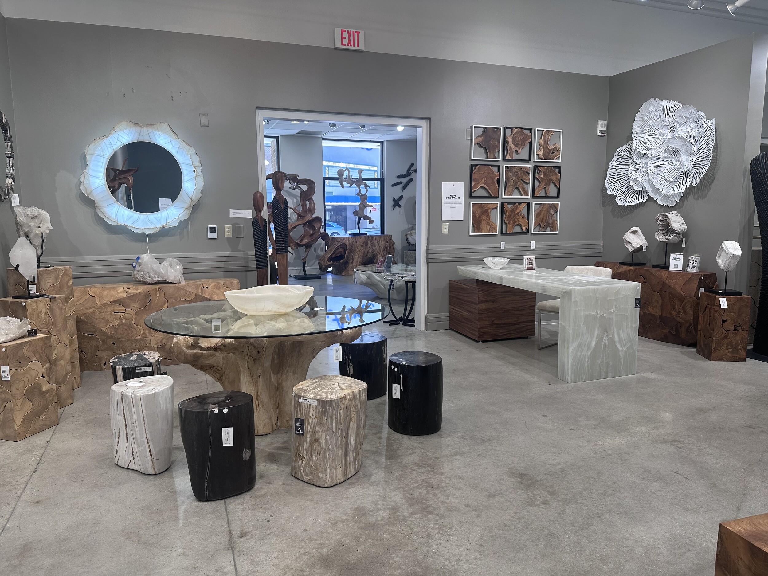 Showrooms & Tradeshows