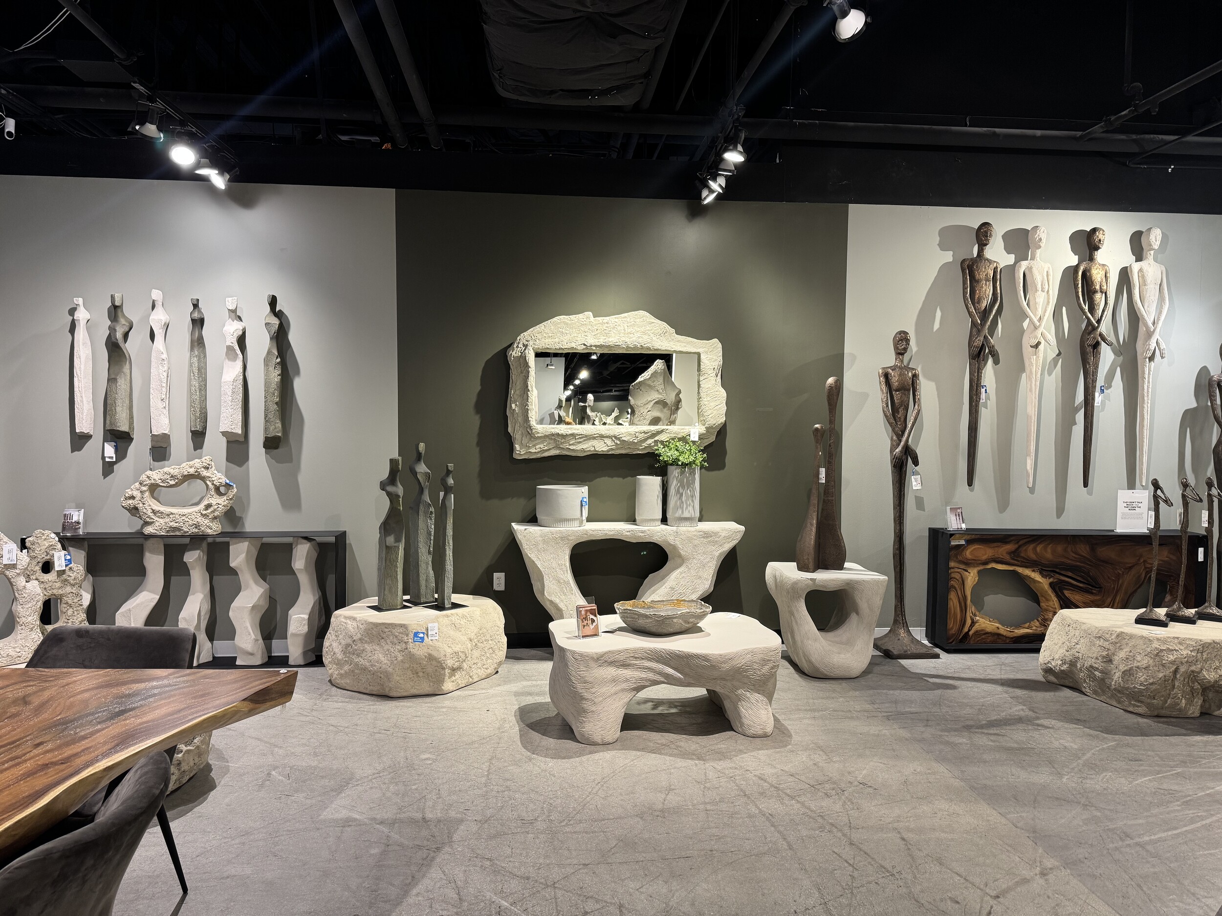 Showrooms & Tradeshows