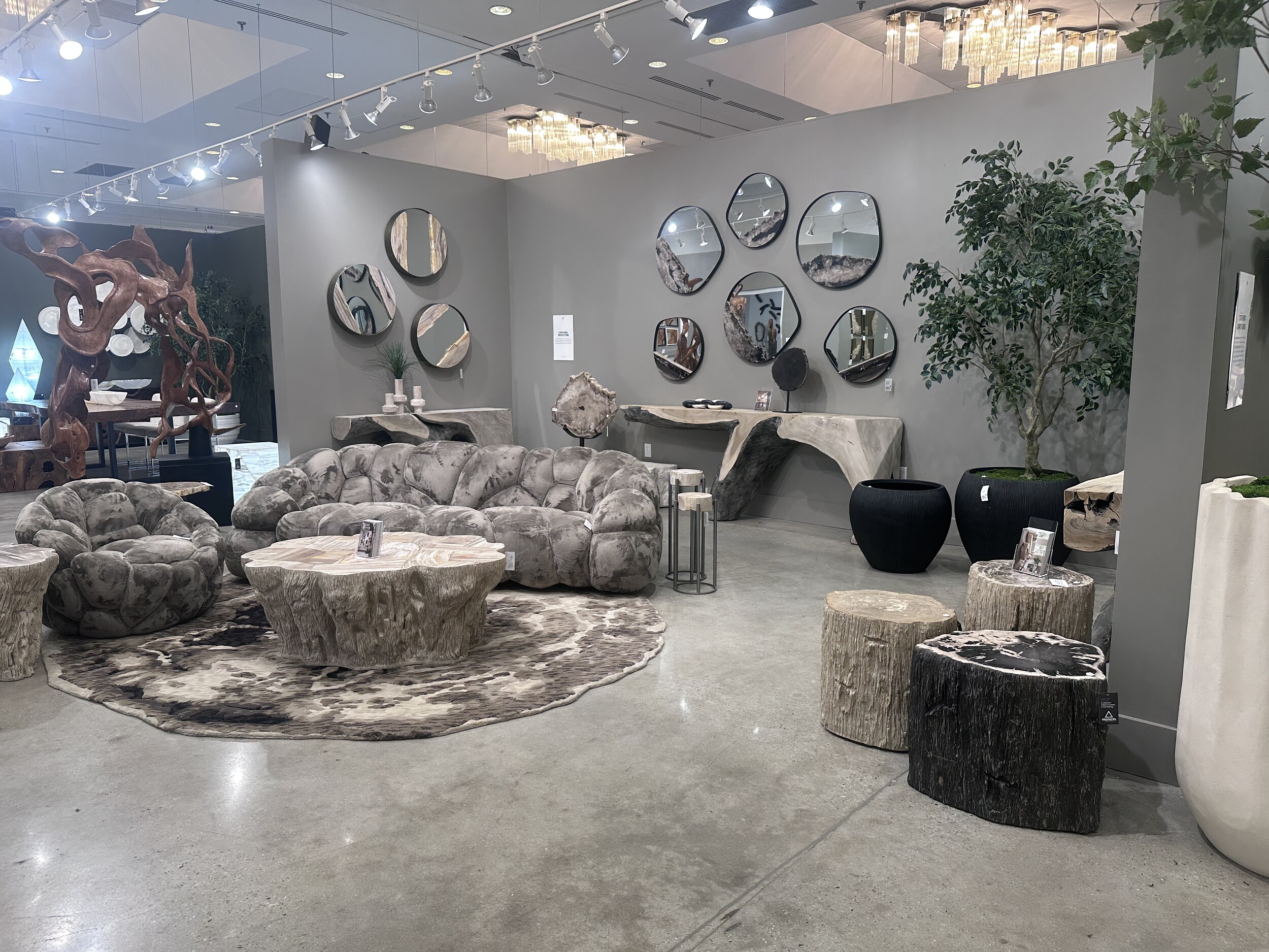 Showrooms & Tradeshows