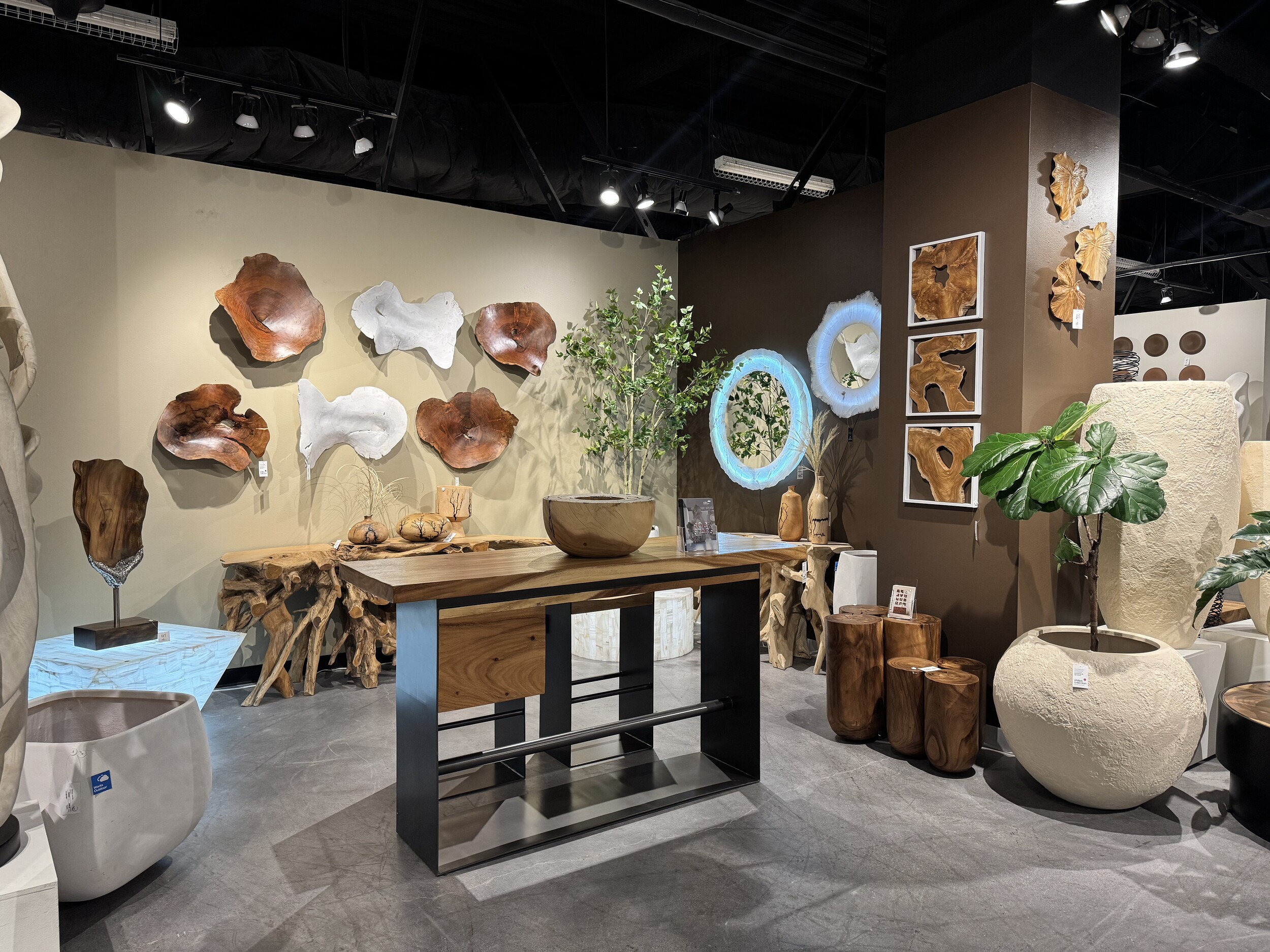 Showrooms & Tradeshows