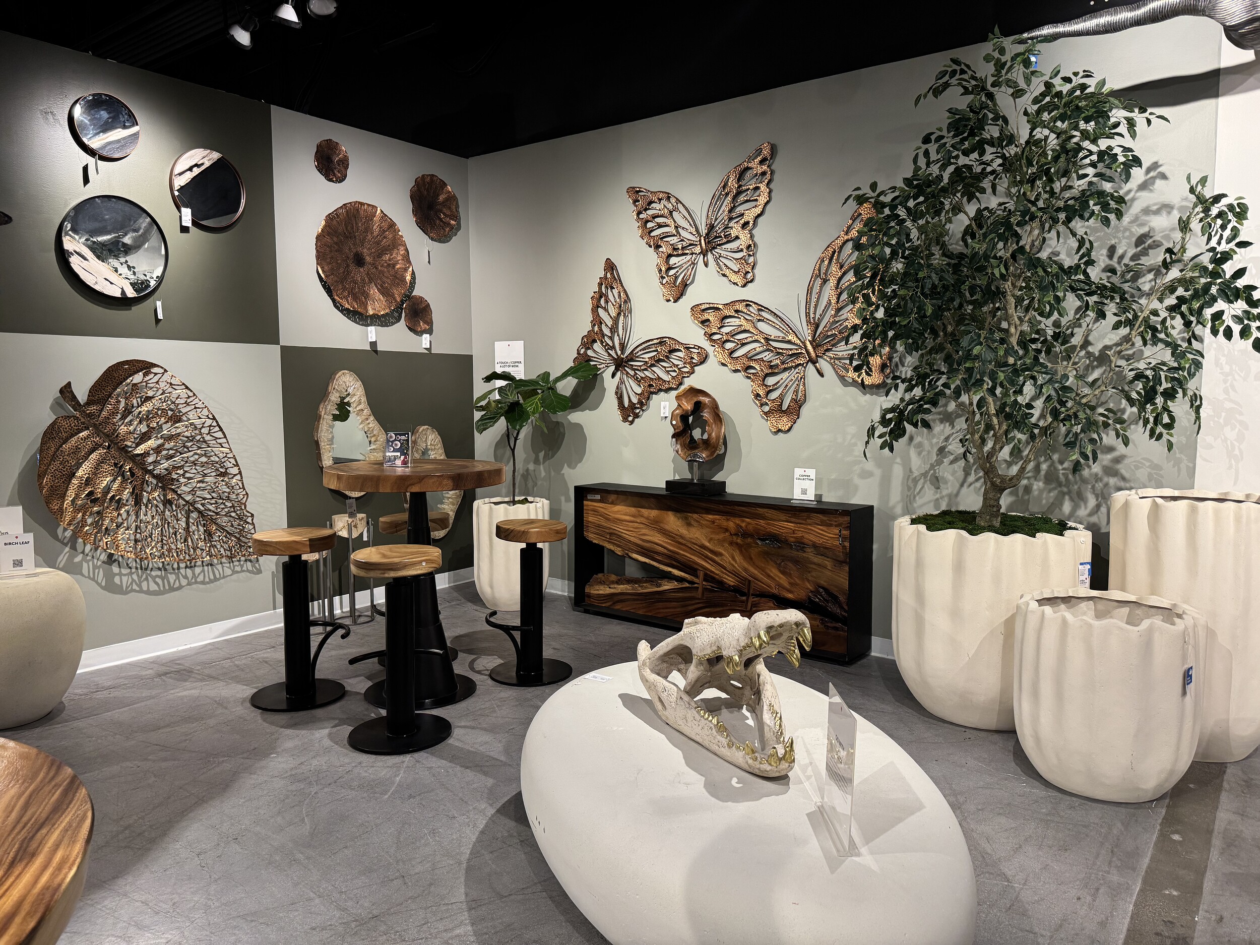 Showrooms & Tradeshows