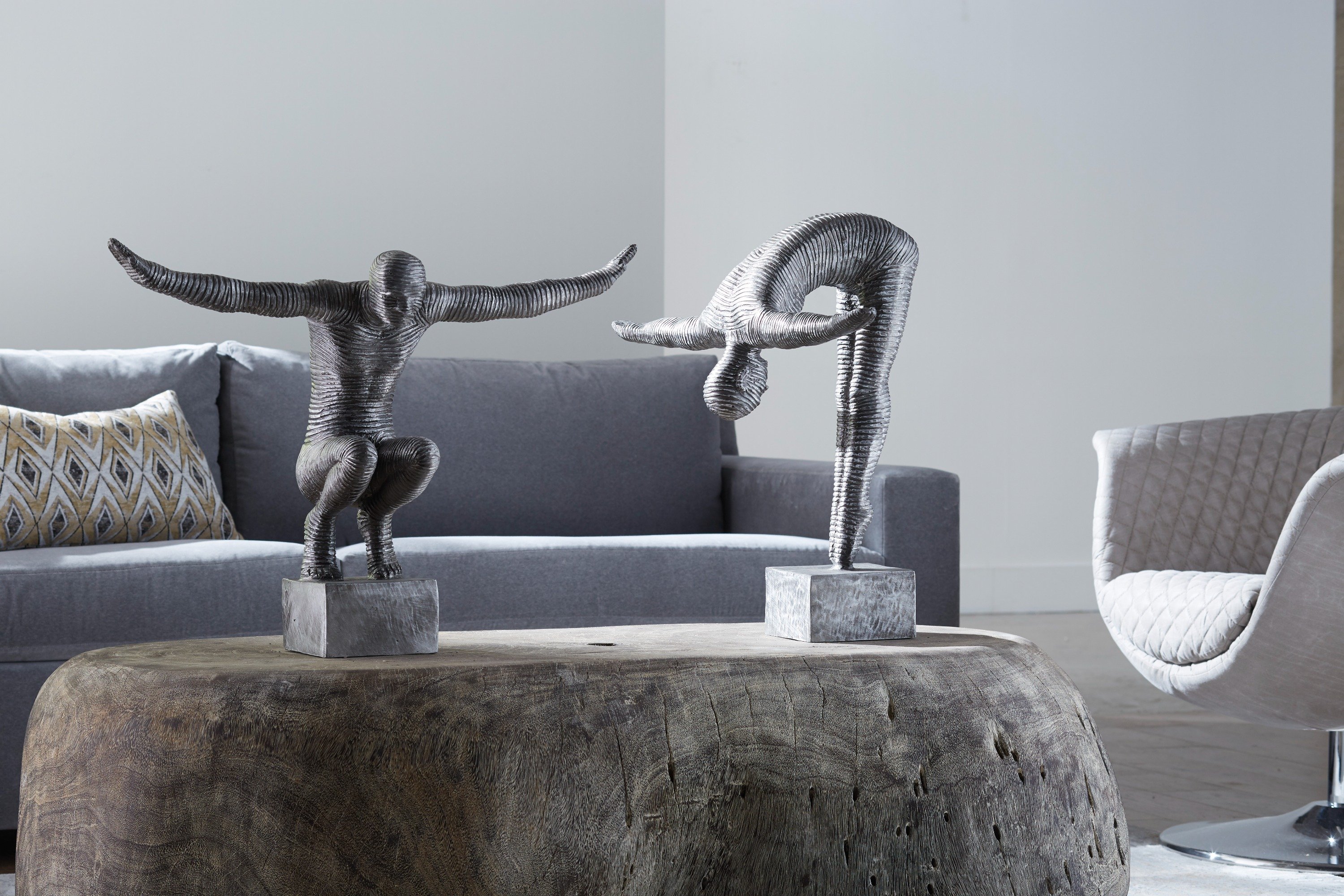 Gallery / Styles / Monochromatic