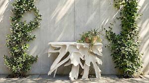 Contour Cast Root Console, White Stone