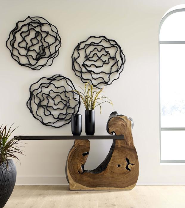 Vine Wall Flower, Black
